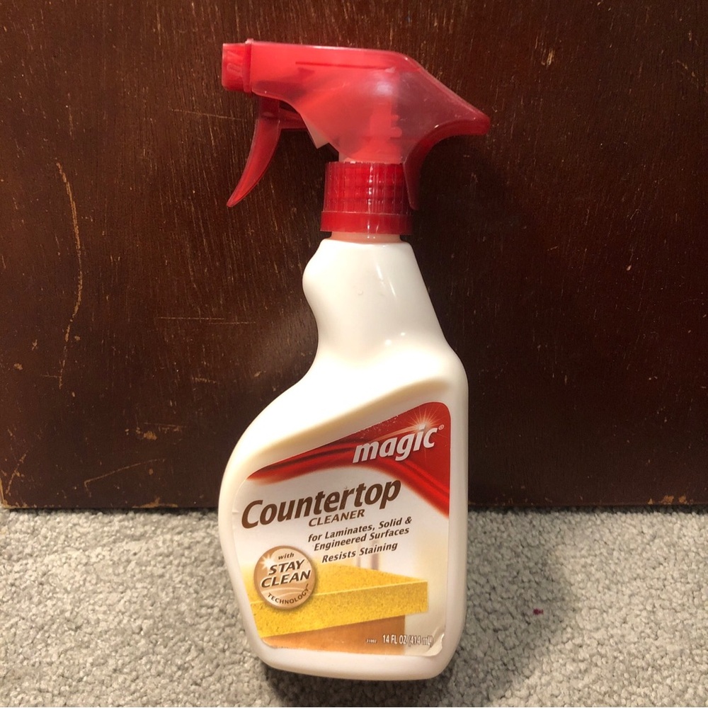 Magic Countertop Cleaner Spray Ideal For Laminate Countertops, 14oz Red/White